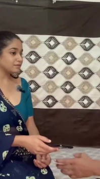 Bà chủ Balackmailed bhabhi với video khỏa thân của cô ấy sau đó đụ cô ấy mạnh bạo và được miễn tiền thuê nhà