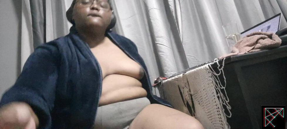 Eleasihle Esma: Awek montel Transgender melancap