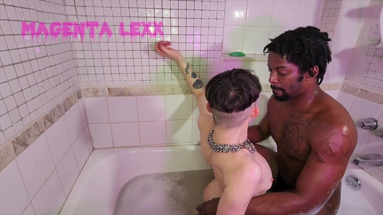 Magenta Lexx: Magenta Lexx: Šukání Jmagnumm v mé koupelně