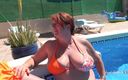Aunt Judy&#039;s XXX: Posh bystiga puma jojo förför en tapp vid poolen
