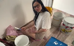 Con điếm của hàng xóm của tôi đang làm việc và điều này đã xảy ra