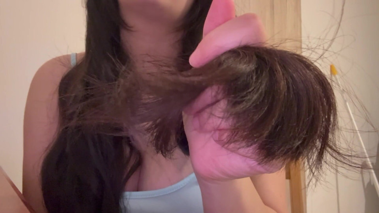 AmayaMori: Aku menyisir rambutku dengan suara asmr dan bermain dengan rambutku...