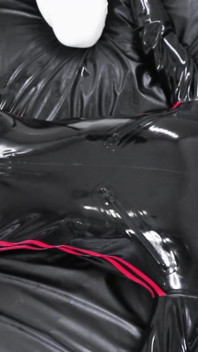 Four-masked Twink (mask 3) [moment]
