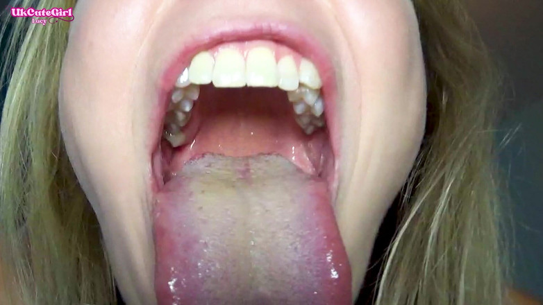 UKCuteGirl: Крихітний чоловічий сюрприз, ховаючи ящик для трусика, пожирав!