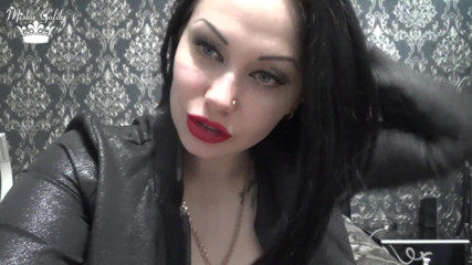 Goddess Misha Goldy: Rose lipstick & gloss tease