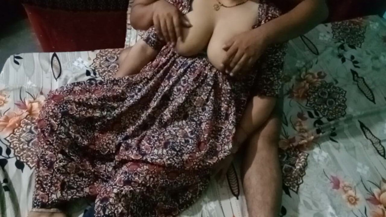 Manjushukla: Muy hermosa bhabhi teniendo sexo con su marido