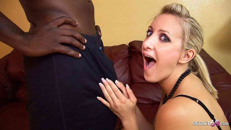 Full porn collection: ディープスロートと肛門異人種間のセックスのためのクーガーエンジェルロング