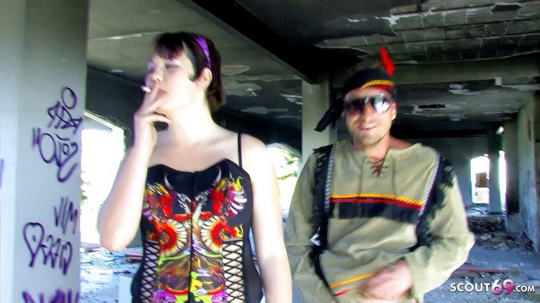 Full porn collection: Curvy teen Shalimare banged by a stranger with apache arrow...