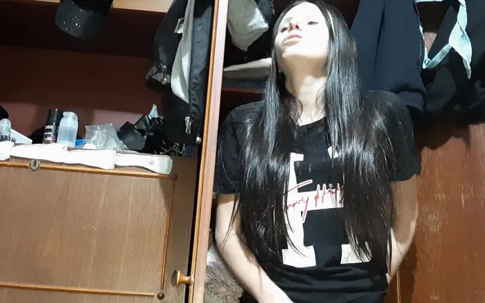 Lesbian-illusion: I Caught My Neighbor Masturbating and Started Masturbating Too - Lesbian-illusion