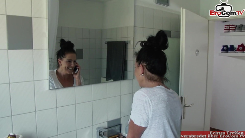 EroCom: Niemieckie dziwki lesbijek podczas analnego dildo i randki wibratora