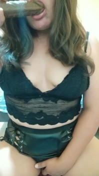 Hot Slut Stepmom Ends up in Extreme Squirt