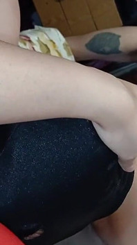 Ho girato un video del nostro trio lesbico