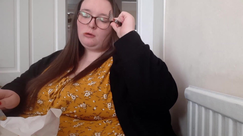 SSBBWLadyBrads: BBW SSBBW stuffing belly fish and chips