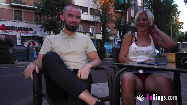 FAKings: A Surprise for Our Panty-sniffer! Sandra V Gets Dirty with...