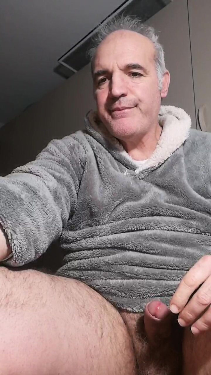 Setesesso7: Online-Abendshow am 10. Februar mit Sperma ins Gesicht!