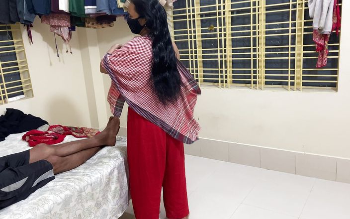 SAFI TV: मैंने पहली बार अपनी सौतेली आंटी के साथ चुदाई की और उसे अपनी सौतेली आंटी पर डाल दिया जबकि वह लेटी हुई थी