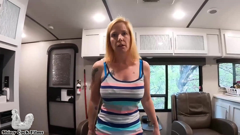 Jane Cane: Yeni üvey anne söylediği her şeye inanıyor - Jane Cane, parlak yarak filmleri
