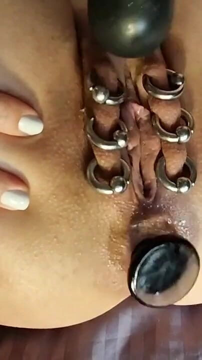 Dirty Molly: Ich mag anal, nicht wahr?