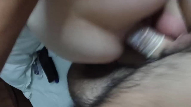 CandyHardEx: Cuplu amator realizat acasă 4K