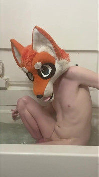 Gaymurr Foxxo Bathwater