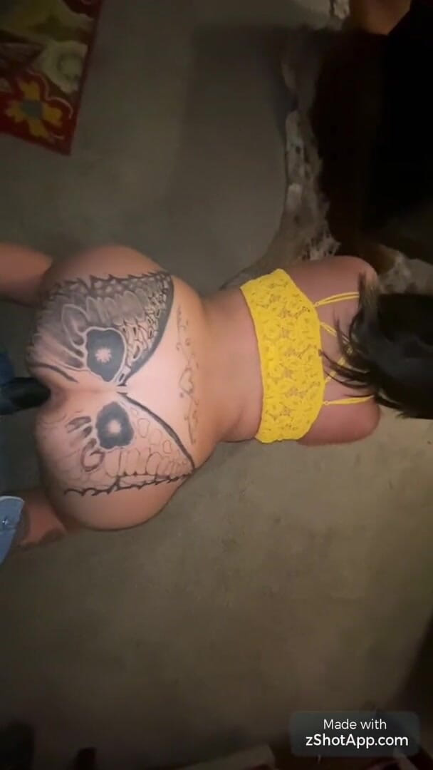 MzKiTTy91: Pawg milf esposa saltando em BBC