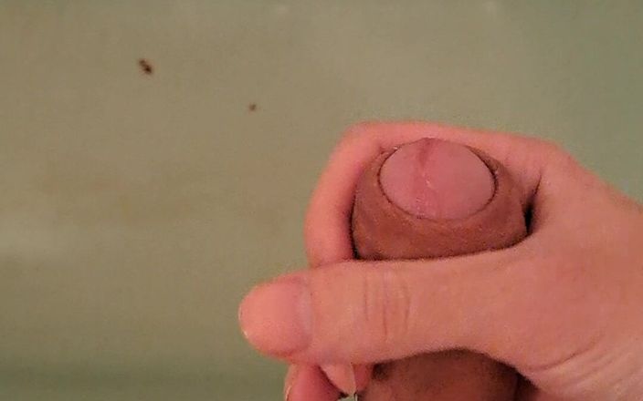 Yonger: My Strong Cumshot in the Bathroom