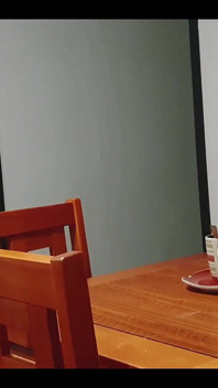 Šukal jsem svou nevlastní matku, zatímco ona uklízela stůl.