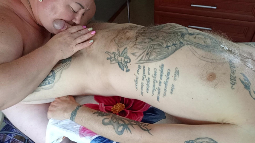 Mother-in-law Massages Penis with Her Hands, Mouth and Tits (Sweet July)