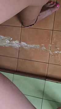 Strong Stream Standing Pee in the Shower