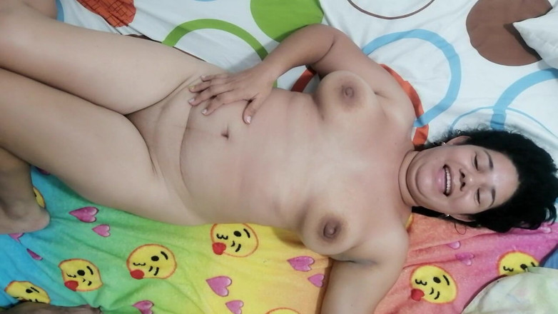 Valkyrie and Luigy Couple: Pantat bahenol pacarku dientot habis-habisan pakai butt plug