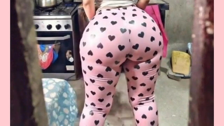 Xprohibidox1: Pembe tayt