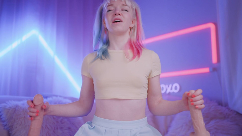 Jolie Lyon: Koledzy ojczymu w mojej dziewiczej cipce