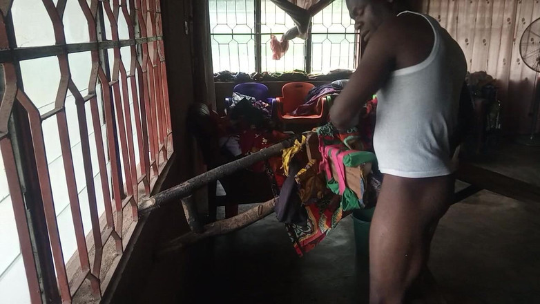 Moviesporn1: Vou esperar da minha namorada para vir para casa