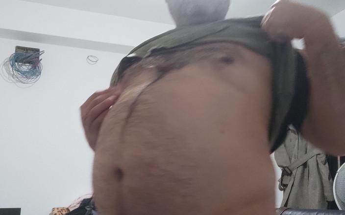 leseanumarinleseanum: Fat Daddy