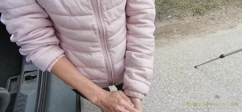 Mugur's World: Sesso all'aperto con la calda Gina Gerson