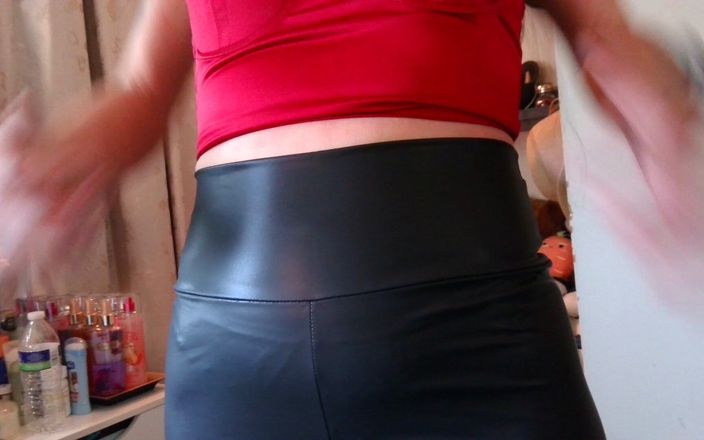 Raven Willow: Pantaloni di gomma