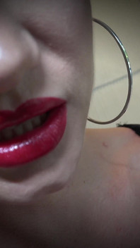 805 şeytani seni baştan çıkarıyor