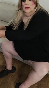 Cuck Gets Fucked by Wife's BBC Bull Lover CD Sissy Fiona Fortune