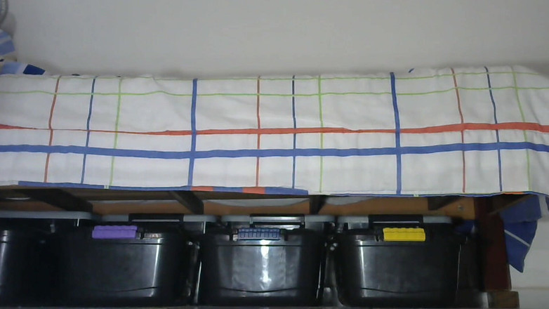 O1ST: J’adore Détruire Mon Cul Avec Mes Godes.