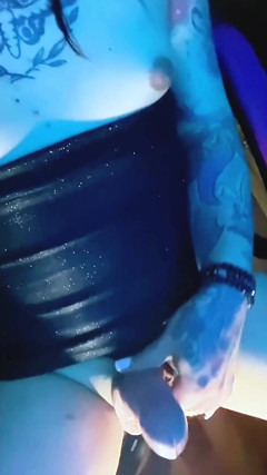 Anal Balls Feel so Good thumbnail