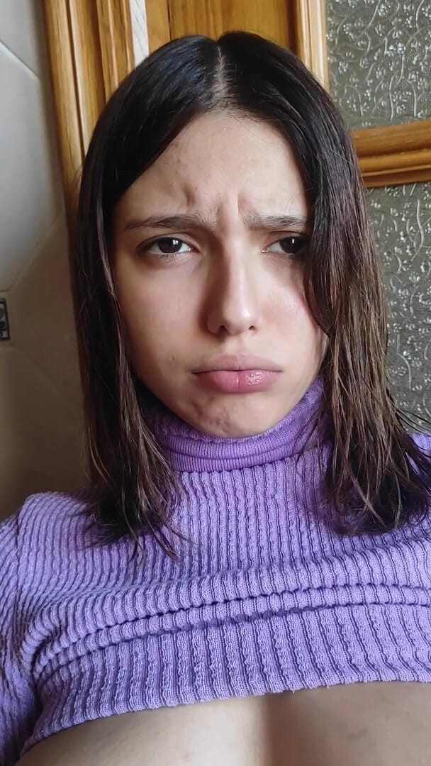Endemoniados: My Teenage Neighbor Gets Horny with Me