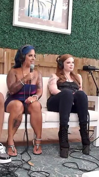 Livestream Erwachsener nur chatten mit spanischer barbie, Dwayne Foxx, Mrflourish Podcast Asherc über die uhr