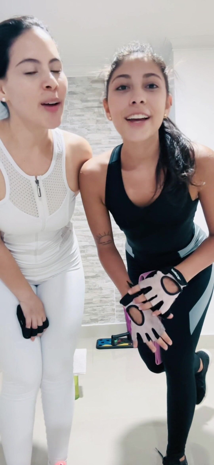 Vika_Sexting: Il tuo calore mi chiama