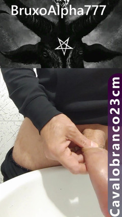 BruxoAlpha777: Pisciare e applaudire con un bastone