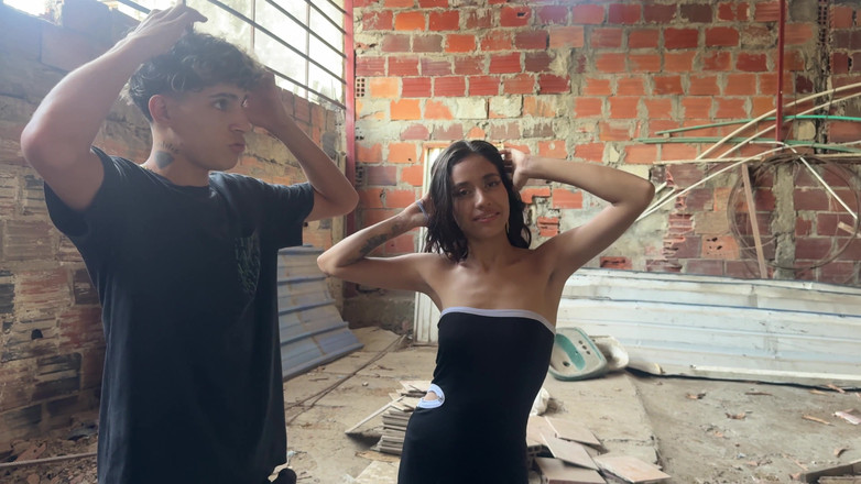 BritannySexxx: Real Sex Outdoors. a Couple of Strangers Enter an Abandoned...