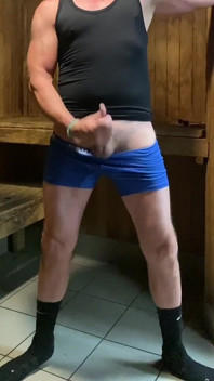 Jockdad87 Is Horny in the Sauna Again