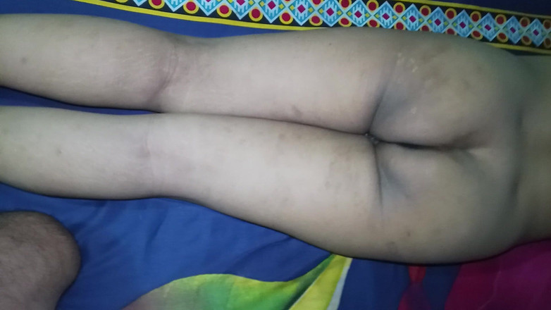 NAZMA: Část 2 Desi Manželka Šukání Bangla Dirty Talk Velký Zadek Trojka Pár...