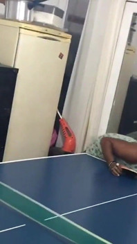 Pingpong spelen is een fuck na de overwinning