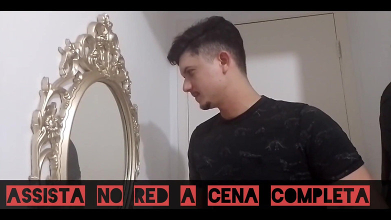Raquel Cardoso Da Rosa: Жебрак, який став порноактором