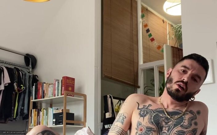 Stallion papi: 撸管